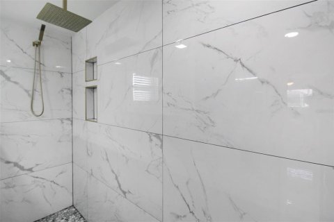 Villa ou maison à louer à Punta Gorda, Floride: 3 chambres, 193.7 m2 № 2298939 - photo 25