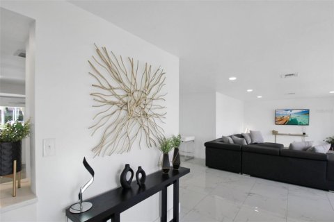 Villa ou maison à louer à Punta Gorda, Floride: 3 chambres, 193.7 m2 № 2298939 - photo 6