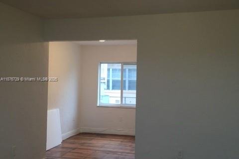 Villa ou maison à louer à Miami, Floride: 2 chambres, 306.48 m2 № 1923618 - photo 8