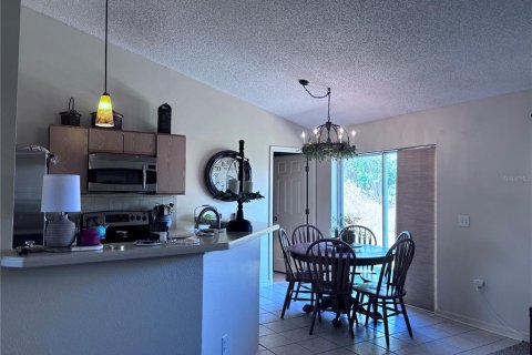 House in Deltona, Florida 4 bedrooms, 158.31 sq.m. № 1514673 - photo 13