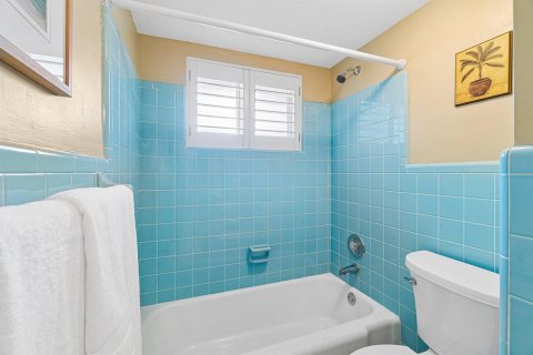 Купить кондоминиум в Бока-Ратон, Флорида 7 комнат, 126.35м2, № 2249736 - фото 17