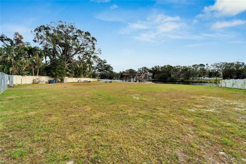 Terreno en venta en Tampa, Florida № 1517371 - foto 22