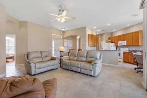 Casa en venta en Summerfield, Florida, 3 dormitorios, 137.68 m2 № 2151725 - foto 6