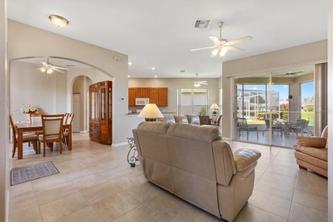 Casa en venta en Summerfield, Florida, 3 dormitorios, 137.68 m2 № 2151725 - foto 7