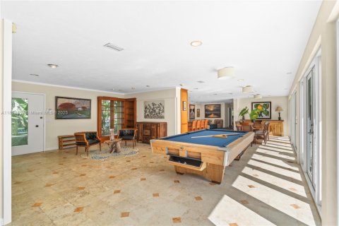 Villa ou maison à louer à Pinecrest, Floride: 4 chambres, 287.63 m2 № 1920607 - photo 21