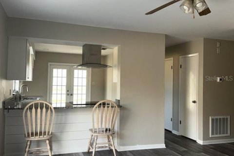 House in Lutz, Florida 4 bedrooms, 174.75 sq.m. № 2208567 - photo 6