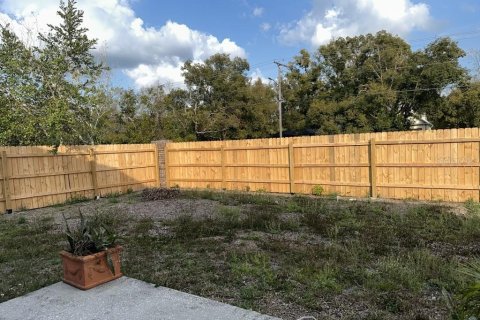 House in Lutz, Florida 4 bedrooms, 174.75 sq.m. № 2208567 - photo 20