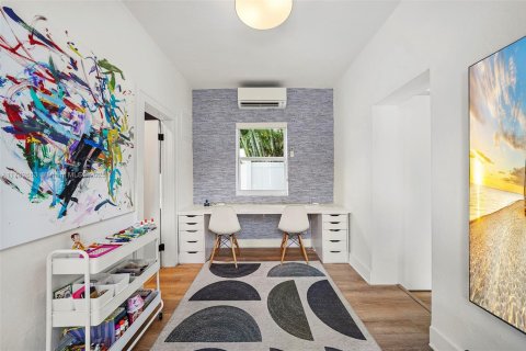 Villa ou maison à vendre à Miami Beach, Floride: 4 chambres, 264.4 m2 № 1962142 - photo 22