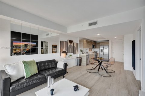 Снять в аренду кондоминиум в Майами, Флорида 1 спальня, 55.09м2, № 2005319 - фото 12