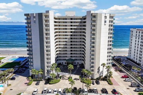 Condo à Daytona Beach Shores, Floride, 3 chambres № 2420537