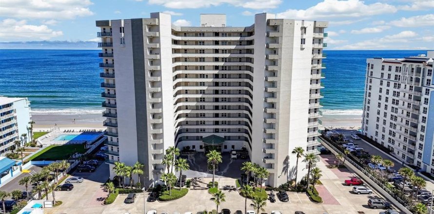 Condo à Daytona Beach Shores, Floride, 3 chambres  № 2420537