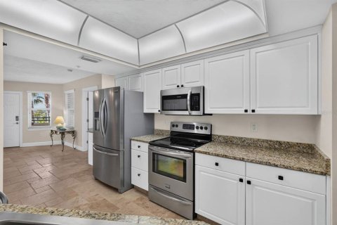 Copropriété à vendre à Daytona Beach Shores, Floride: 3 chambres, 198.81 m2 № 2420537 - photo 15