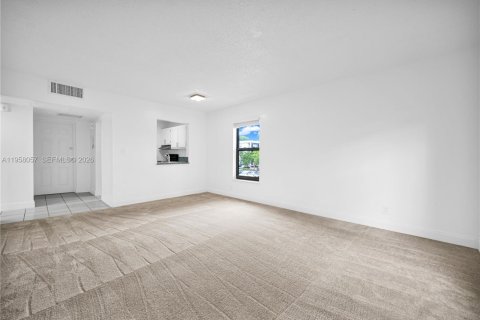 Apartamento en alquiler en Davie, Florida, 2 dormitorios, 77.29 m2 № 2019662 - foto 3