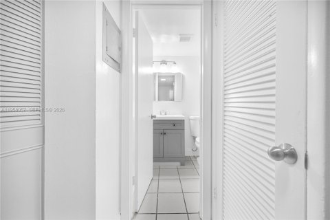 Apartamento en alquiler en Davie, Florida, 2 dormitorios, 77.29 m2 № 2019662 - foto 16