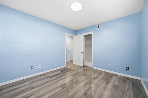 Villa ou maison à vendre à Tampa, Floride: 3 chambres, 126.16 m2 № 2434529 - photo 15