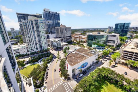 Condominio en venta en Fort Lauderdale, Florida, 2 dormitorios, 130.43 m2 № 2261151 - foto 21