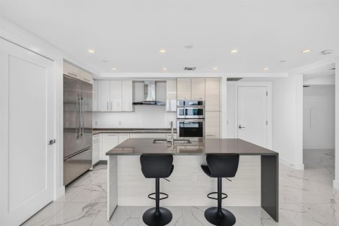 Condominio en venta en Fort Lauderdale, Florida, 2 dormitorios, 130.43 m2 № 2261151 - foto 4