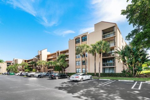 Condo in Delray Beach, Florida, 1 bedroom  № 2384873 - photo 25