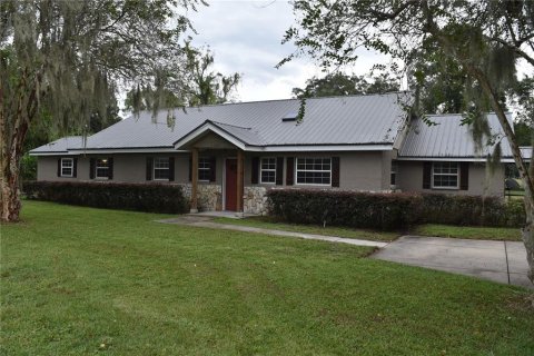 Casa en Ocala, Florida 3 dormitorios, 214.7 m2 № 2130751