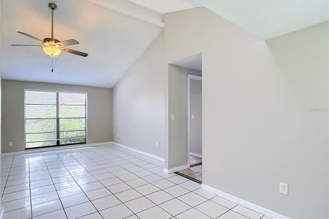 Villa ou maison à vendre à Tampa, Floride: 3 chambres, 119.29 m2 № 2285096 - photo 7