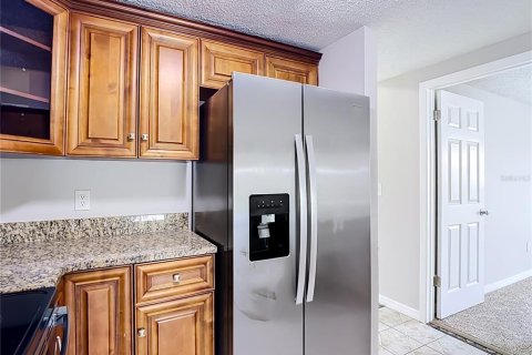 Villa ou maison à vendre à Tampa, Floride: 3 chambres, 119.29 m2 № 2285096 - photo 14