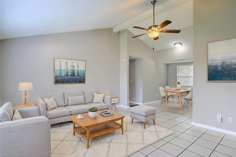 Villa ou maison à vendre à Tampa, Floride: 3 chambres, 119.29 m2 № 2285096 - photo 3