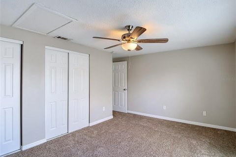 Villa ou maison à vendre à Tampa, Floride: 3 chambres, 119.29 m2 № 2285096 - photo 18