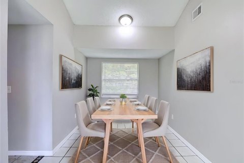 Villa ou maison à vendre à Tampa, Floride: 3 chambres, 119.29 m2 № 2285096 - photo 4