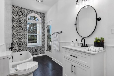 Casa en venta en Haines City, Florida, 4 dormitorios, 313.55 m2 № 1903673 - foto 11