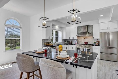 Casa en venta en Haines City, Florida, 4 dormitorios, 313.55 m2 № 1903673 - foto 9