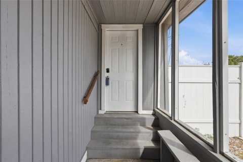 Villa ou maison à vendre à Tampa, Floride: 3 chambres, 76.92 m2 № 2103409 - photo 4