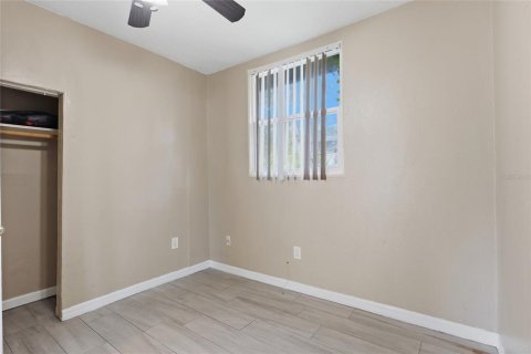 Villa ou maison à vendre à Tampa, Floride: 3 chambres, 76.92 m2 № 2103409 - photo 11