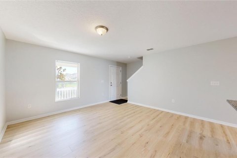 Casa en venta en Palm Coast, Florida, 4 dormitorios, 180.32 m2 № 2431797 - foto 7
