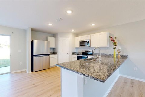 Casa en venta en Palm Coast, Florida, 4 dormitorios, 180.32 m2 № 2431797 - foto 9