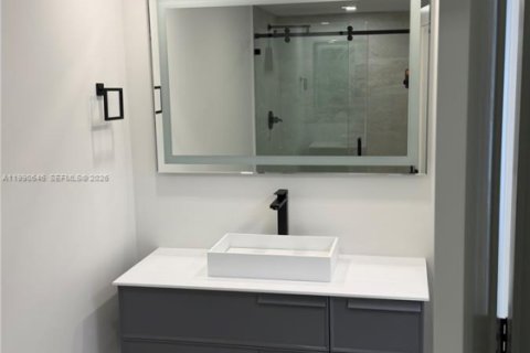 Купить кондоминиум в Майами, Флорида 2 спальни, 215.53м2, № 2064261 - фото 27