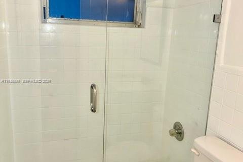 Купить кондоминиум в Майами-Бич, Флорида № 2005032 - фото 8