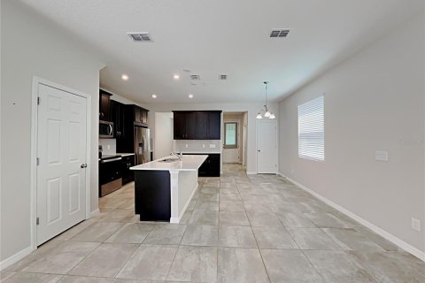 Touwnhouse à louer à Orlando, Floride: 3 chambres, 156.08 m2 № 2149946 - photo 3