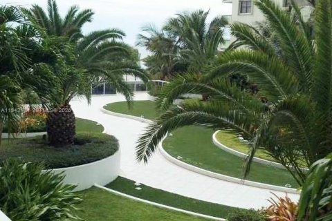 Copropriété à louer à Miami Beach, Floride: 49.24 m2 № 1999507 - photo 18