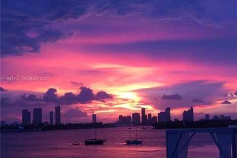 Copropriété à louer à Miami Beach, Floride: 49.24 m2 № 1999507 - photo 27