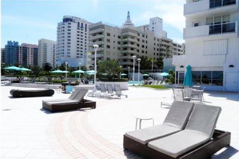 Copropriété à louer à Miami Beach, Floride: 49.24 m2 № 1999507 - photo 25