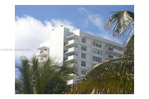 Copropriété à louer à Miami Beach, Floride: 49.24 m2 № 1999507 - photo 20