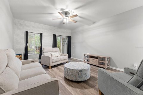 Touwnhouse à vendre à Bradenton, Floride: 2 chambres, 132.76 m2 № 1404907 - photo 11