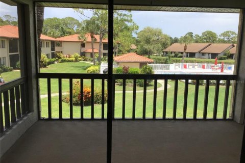 Condo in Sarasota, Florida, 2 bedrooms  № 1807406 - photo 24