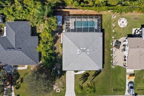 House in Venice, Florida 3 bedrooms, 141.21 sq.m. № 1821242 - photo 9