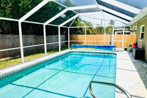 House in Venice, Florida 3 bedrooms, 141.21 sq.m. № 1821242 - photo 8
