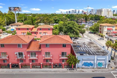 Condo in Miami, Florida, 3 bedrooms  № 1881193 - photo 28