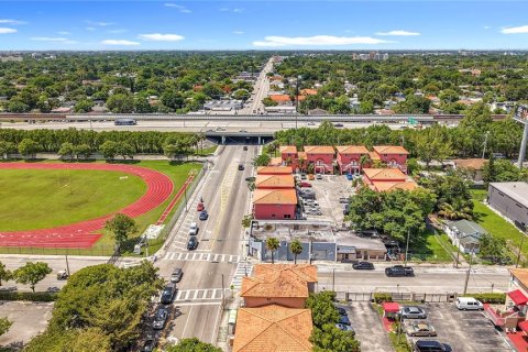 Condo in Miami, Florida, 3 bedrooms  № 1881193 - photo 30