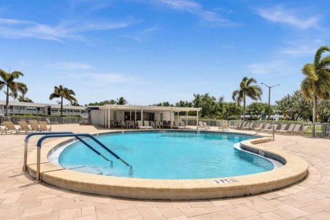 Condominio en alquiler en Deerfield Beach, Florida, 2 dormitorios, 76.18 m2 № 2249926 - foto 30