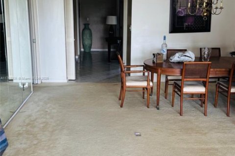 Condo in Pompano Beach, Florida, 3 bedrooms  № 1865704 - photo 3