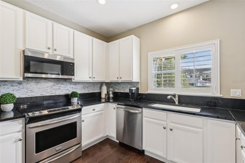 House in Ponte Vedra Beach, Florida 4 bedrooms, 248.33 sq.m. № 1910583 - photo 13